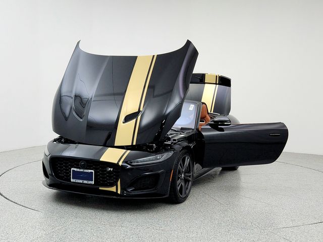 2024 Jaguar F-Type R75 - Photo 9