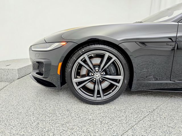 2024 Jaguar F-Type R75 - Photo 22