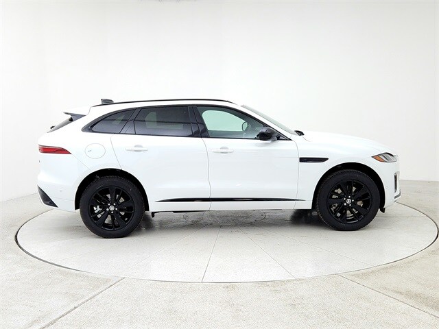 2026 Jaguar F-PACE P250 R-Dynamic S photo 4