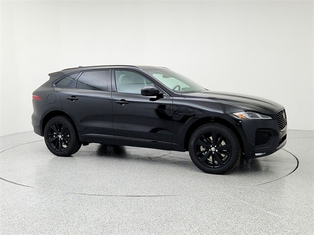 2026 Jaguar F-PACE P250 R-Dynamic S photo 3