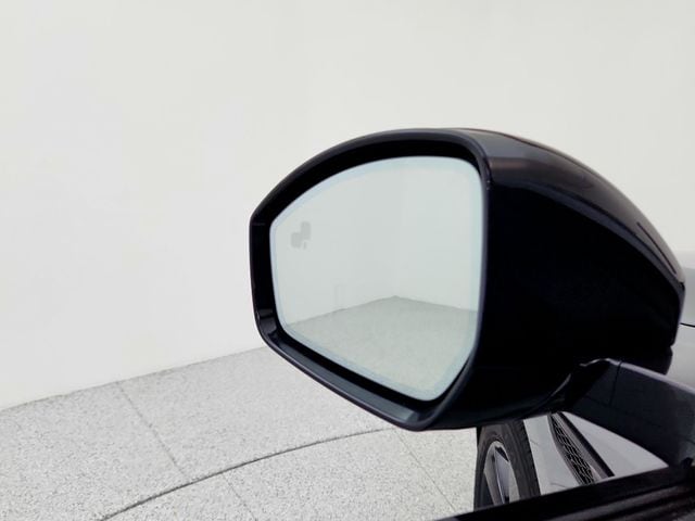2026 Jaguar F-Pace R-Dynamic S - Photo 23