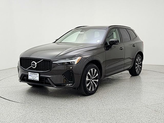2025 Volvo XC60 B5 Plus Dark AWD's photo