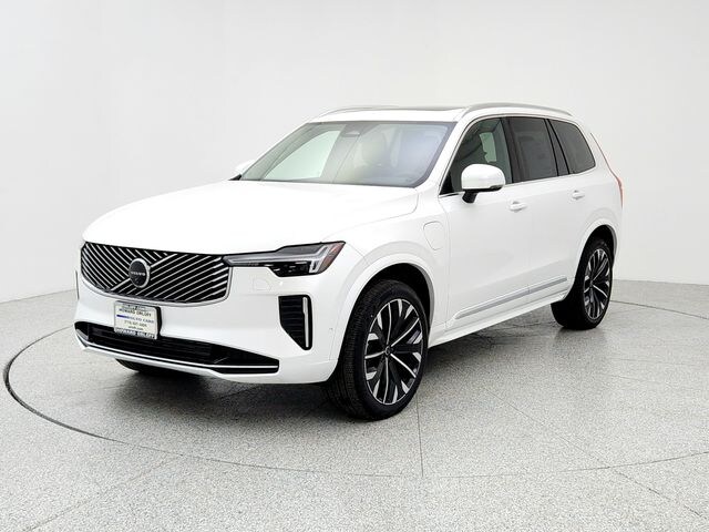 Featured new 2025 Volvo XC90 plug-in hybrid T8 (2025.5) Plus 7-Seater AWD SUV for sale in Chicago, IL