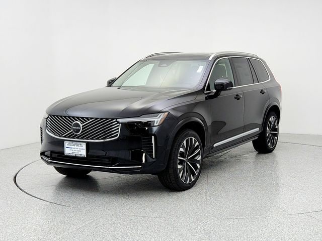 2025 Volvo XC90 Plus's photo