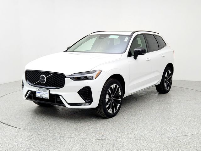 2026 Volvo XC60 Plus's photo