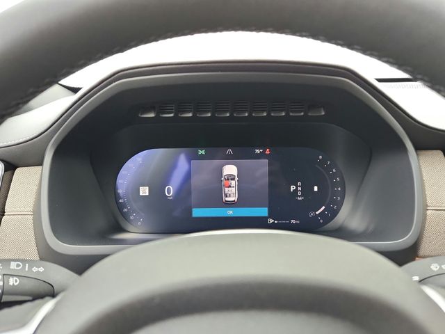 2026 Volvo XC90 Plus - Photo 24