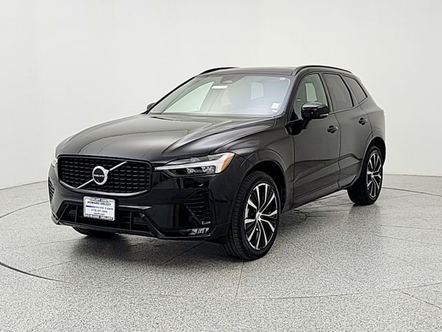 2024 Volvo XC60 B5 Plus Dark Theme AWD's photo
