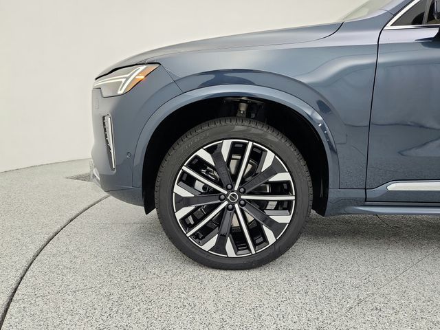 2026 Volvo XC90 Plus - Photo 13