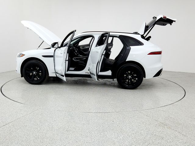 2026 Jaguar F-Pace R-Dynamic S - Photo 12