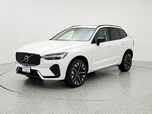 2027 Volvo XC60 T8 Ultra Dark