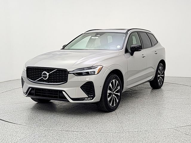 2025 Volvo XC60 B5 Plus Dark AWD's photo