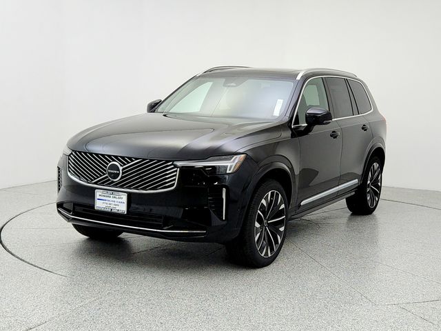 2026 Volvo XC90 Plus's photo