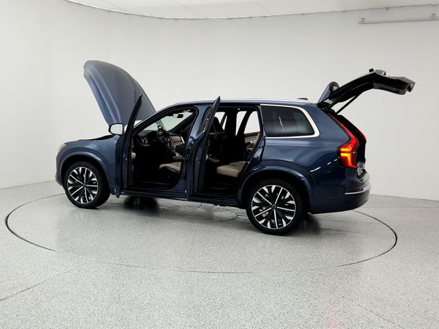 2026 Volvo XC90 Plus - Photo 12