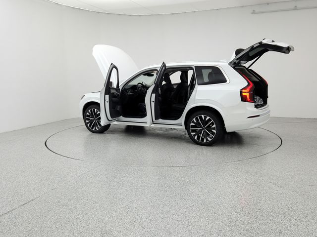 2025 Volvo XC90 Ultra - Photo 12