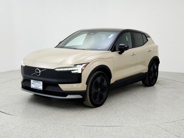 2026 Volvo EX30 Twin Motor Cross Country Ultra's photo
