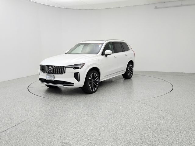 2025 Volvo XC90 Ultra's photo