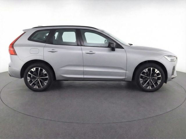 2026 Volvo XC60 Plus - Photo 36
