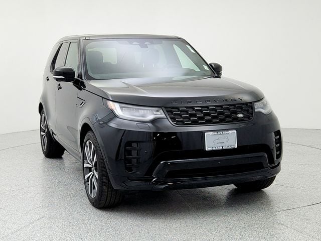 Certified 2024 Land Rover Discovery Dynamic SE with VIN SALRL2EXXR2497066 for sale in Chicago, IL