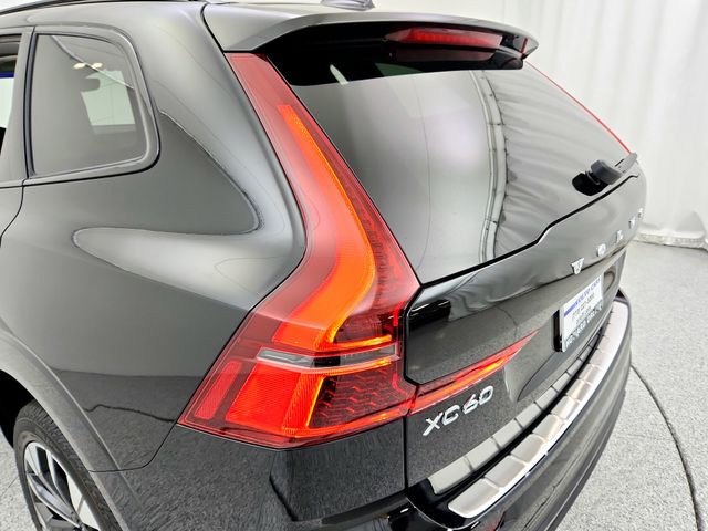 2026 Volvo XC60 Plus - Photo 30