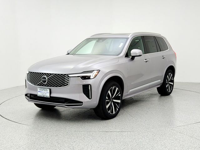 2026 Volvo XC90 Core's photo