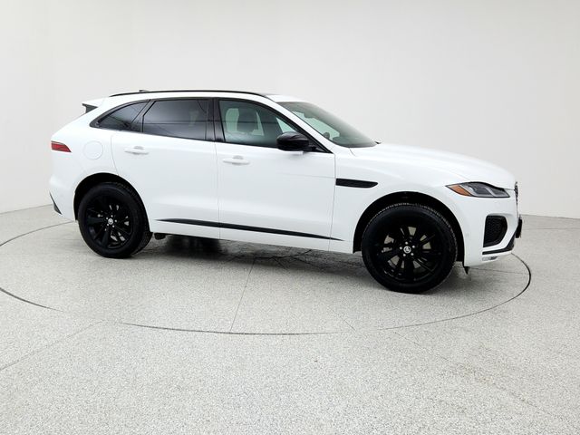2026 Jaguar F-Pace R-Dynamic S - Photo 3