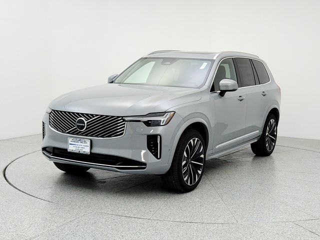 2026 Volvo XC90 Plus's photo