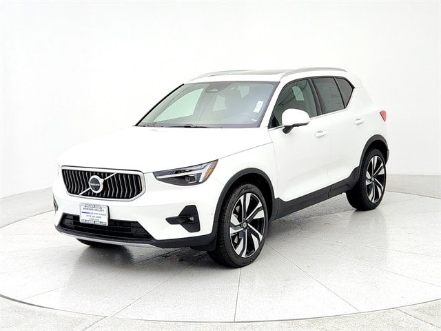 Featured used 2025 Volvo XC40 B5 Plus Bright Theme SUV for sale in Chicago, IL