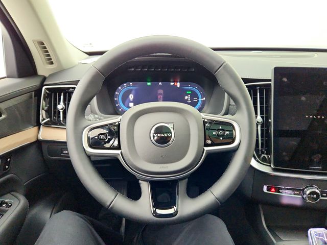 2025 Volvo XC90 Plus - Photo 21