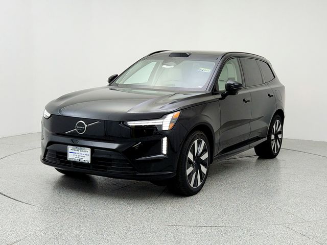 2025 Volvo EX90 Ultra's photo
