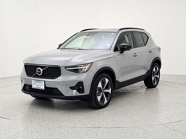 Featured used 2024 Volvo XC40 B5 Plus Dark Theme SUV for sale in Chicago, IL