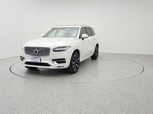 2023 Volvo XC90 B5 Plus 4WD's photo