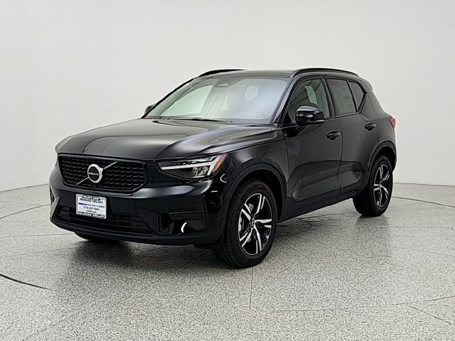 2026 Volvo XC40