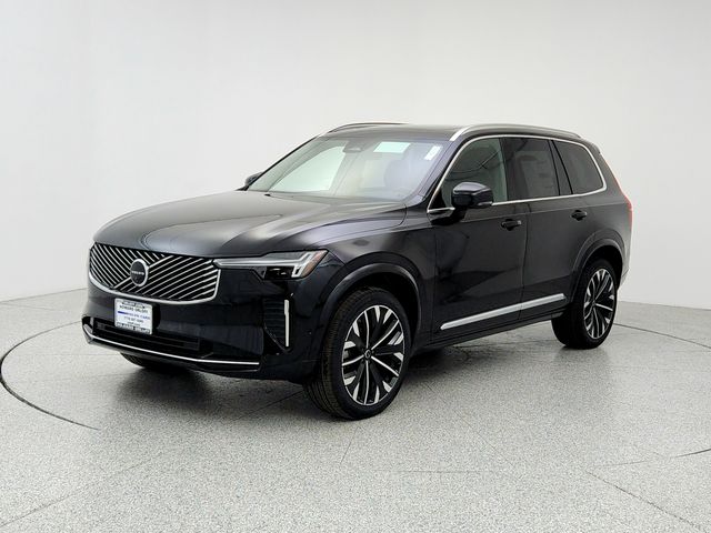 2026 Volvo XC90 Plus's photo