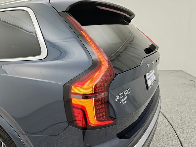 2026 Volvo XC90 Plus - Photo 15
