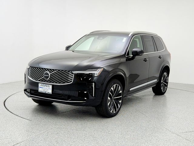 2026 Volvo XC90 Plus's photo