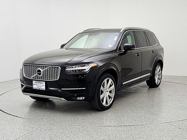 Featured used 2019 Volvo XC90 T6 Inscription SUV for sale in Chicago, IL