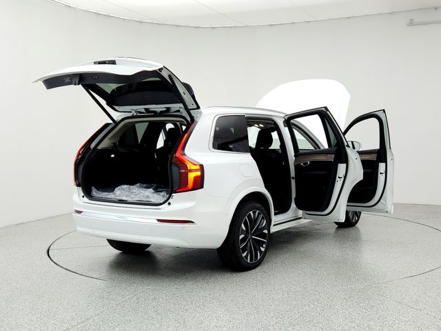 2025 Volvo XC90 Plus - Photo 11