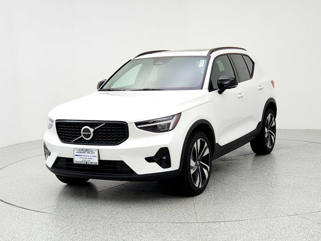 2026 Volvo XC40