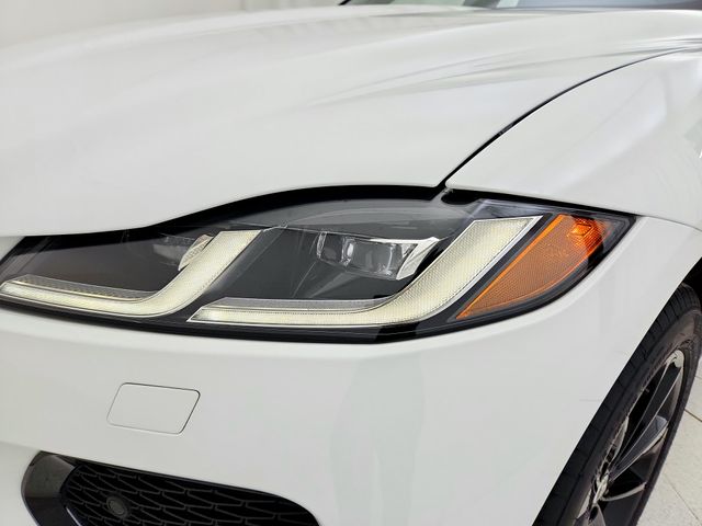 2026 Jaguar F-Pace R-Dynamic S - Photo 31