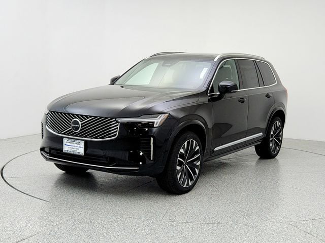 2026 Volvo XC90 Plus's photo