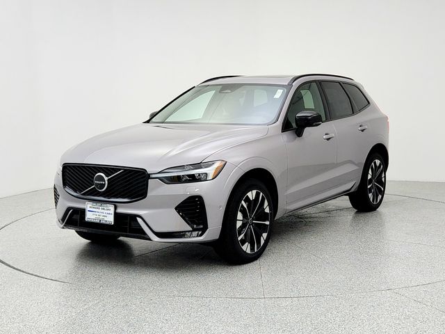 2026 Volvo XC60 Plus's photo