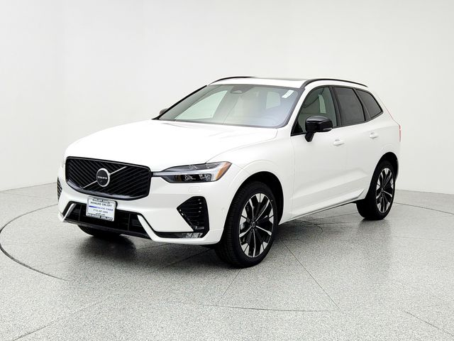 2026 Volvo XC60 Plus's photo