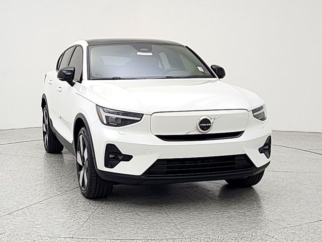 Used 2023 Volvo C40 Ultimate with VIN YV4ED3GM6P2059098 for sale in Chicago, IL