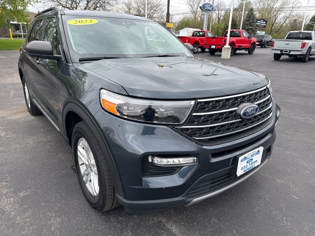 2023 Ford Explorer XLT