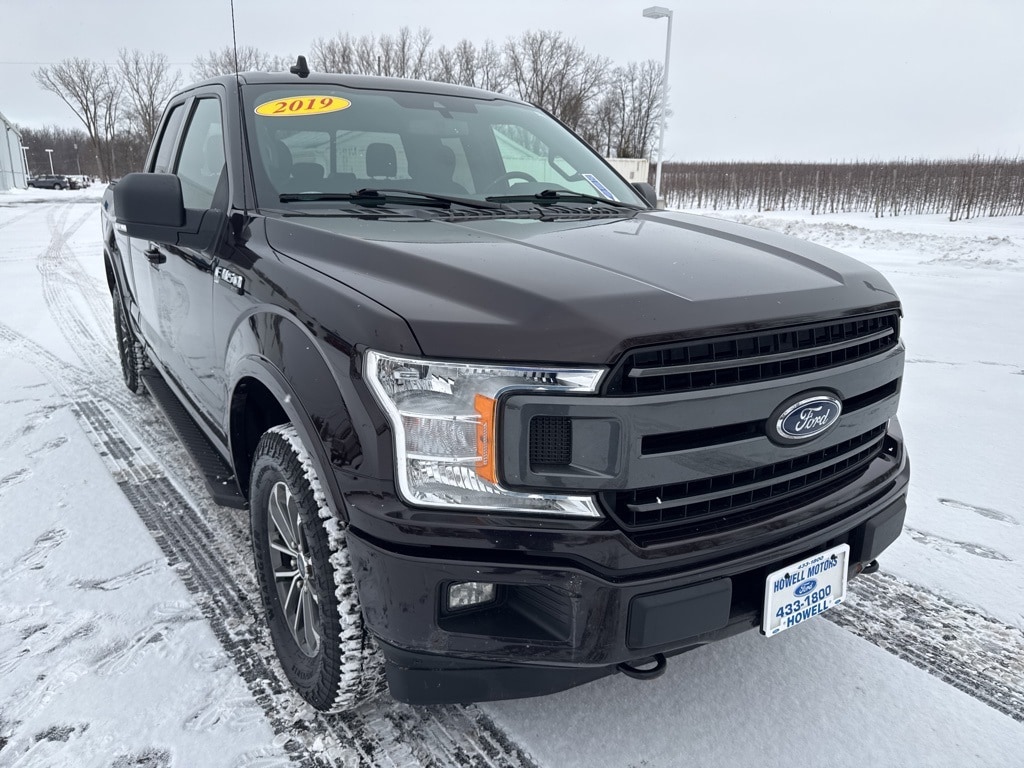 2019 Ford F-150 XLT's photo