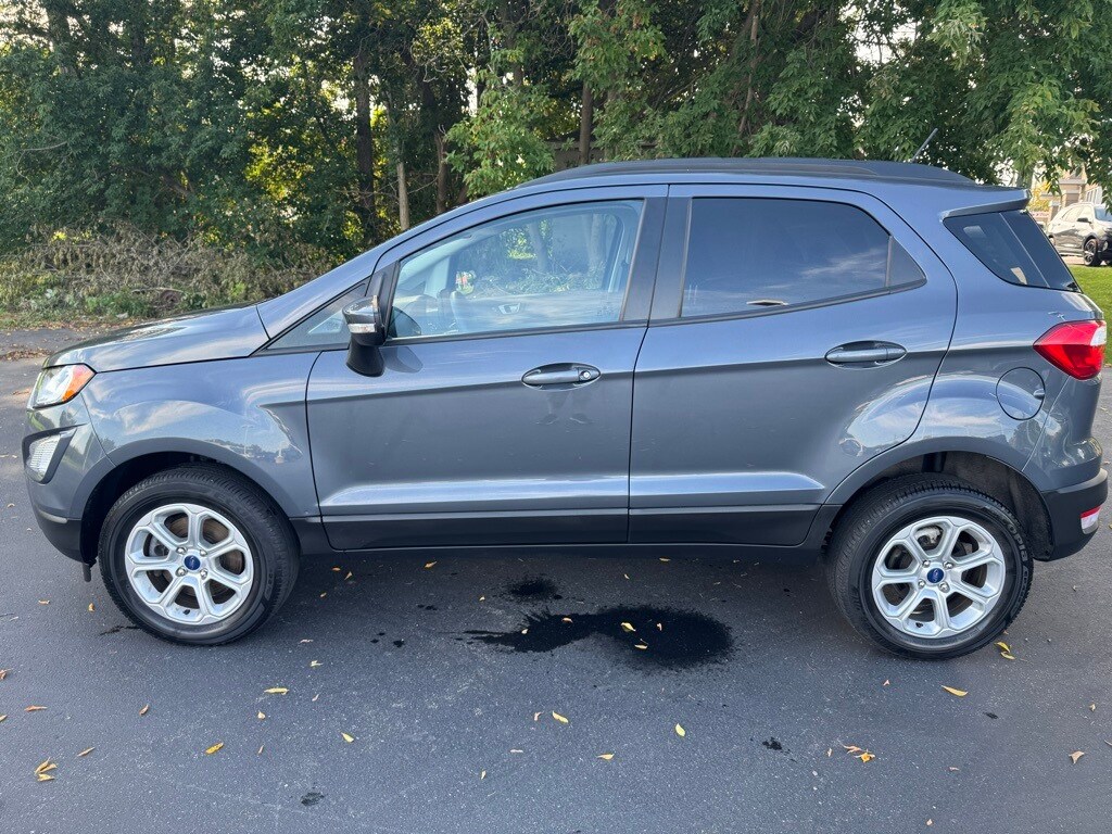 2022 Ford EcoSport SE photo 2