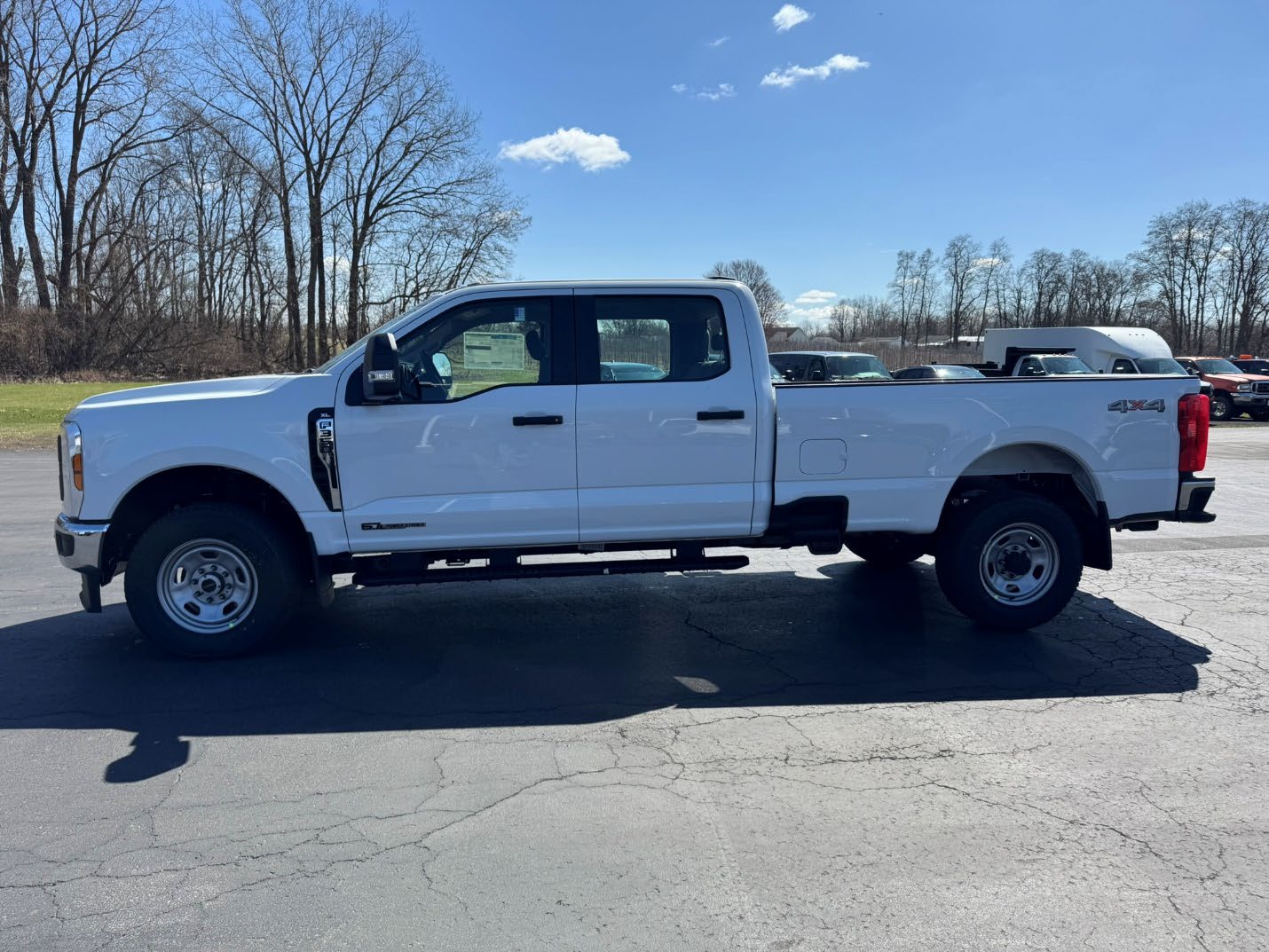 2025 Ford F-350 photo 4