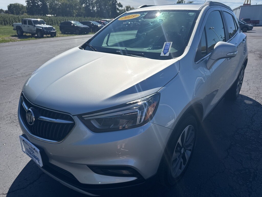 2019 Buick Encore Essence photo 3