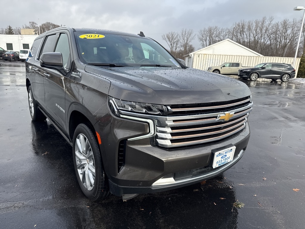 2021 Chevrolet Suburban High Country's photo