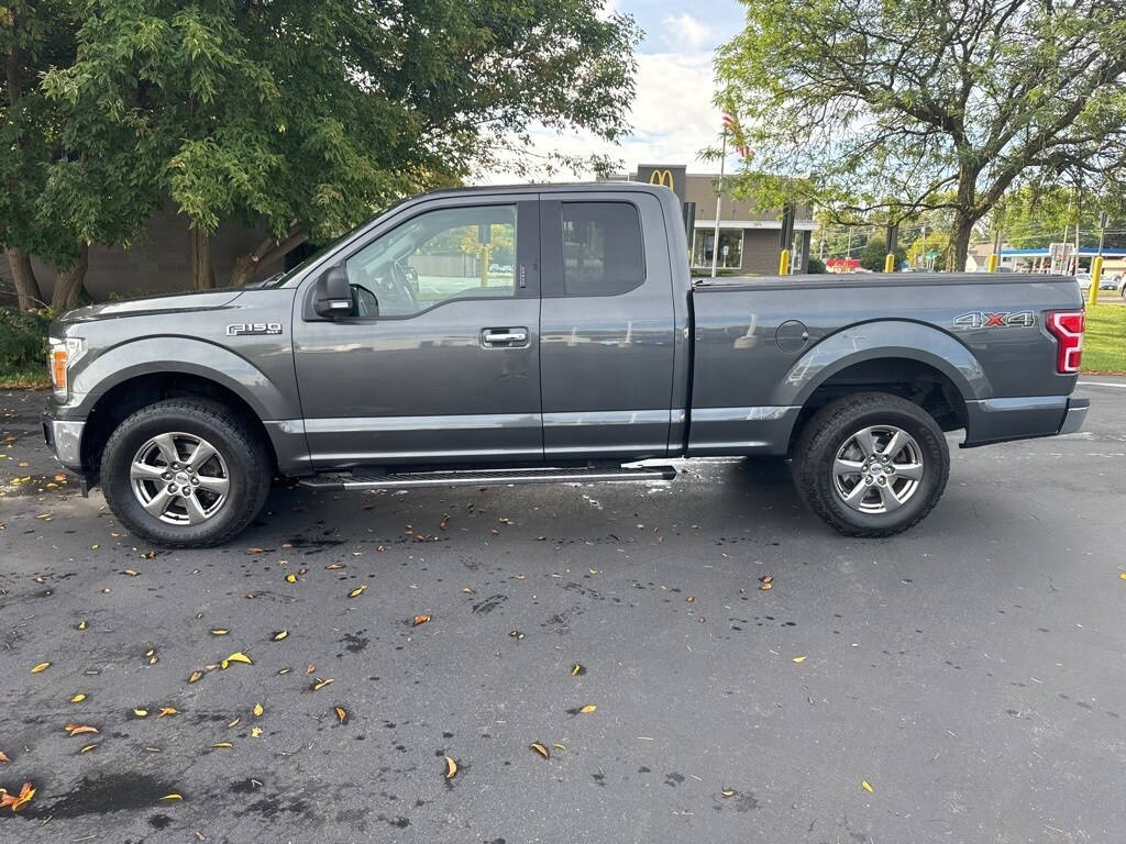 2020 Ford F-150 XLT photo 4